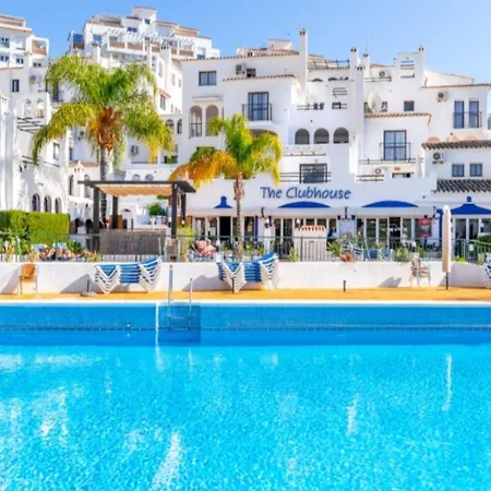 Happy Home! Pueblo Evita Charming Apartment Benalmadena
