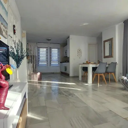 Happy Home! Pueblo Evita Charming Apartment