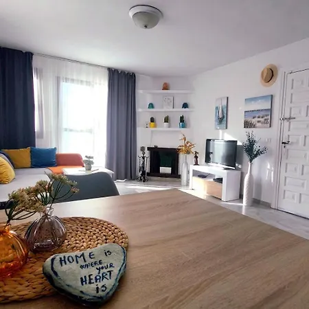 Happy Home! Pueblo Evita Charming Apartment